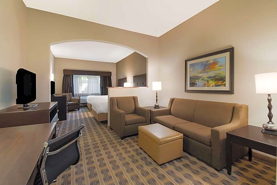 Best Western University Inn & Suites