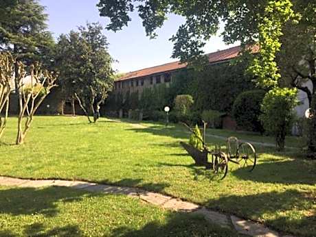 Al Portico Private Rooms