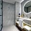 VOCO SUZHOU GUANQIAN STREET by IHG