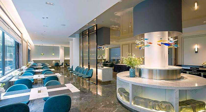 Novotel Nantong Center