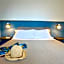 10 Catalani Rooms
