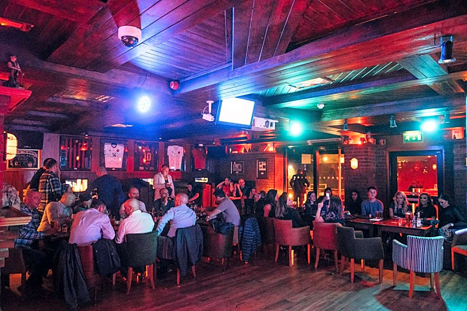 The Commercial Hotel