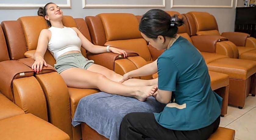 La Renta Premier Hotel & Spa