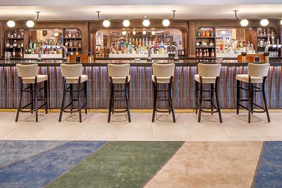 M40 J15 Warwick Hotel