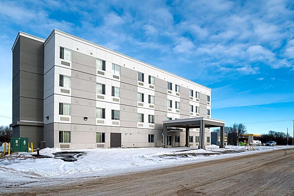 Studio 6 Bruderheim, AB