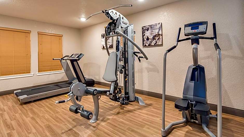 Best Western Plus Bayshore Inn