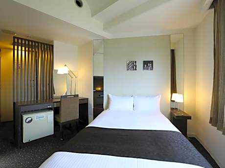 Double Room with Small Double Bed - Smoking