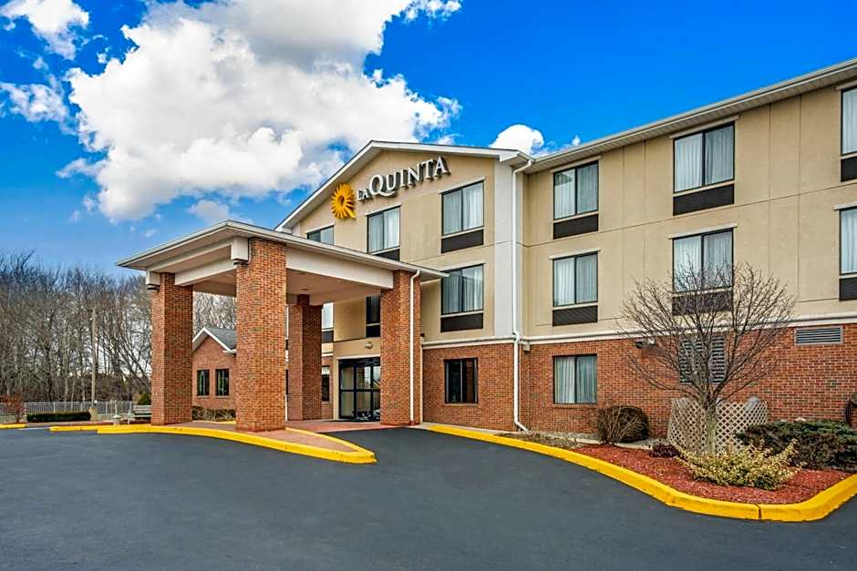 La Quinta Inn & Suites by Wyndham Norwich-Plainfield-Casino