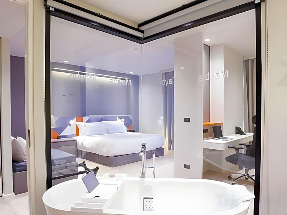 Maybis Hotel