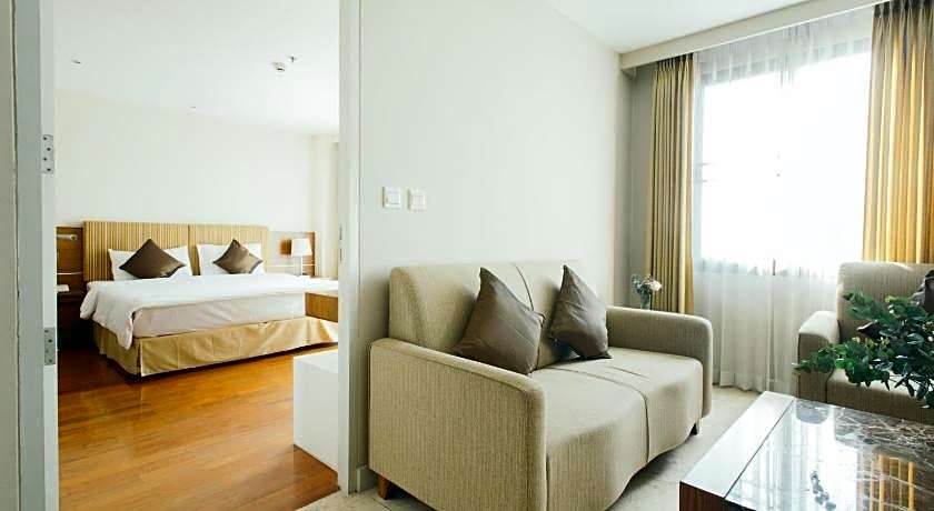 Thomson Residence Hotel