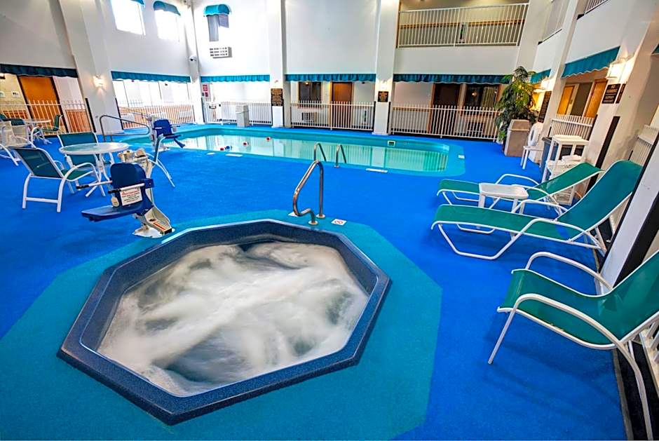 Ramada by Wyndham Keystone Near Mt Rushmore