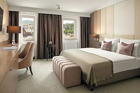 Suite with Balcony