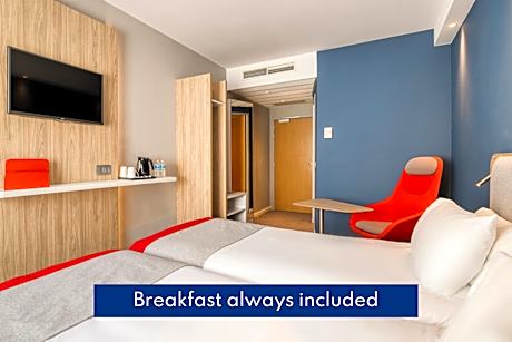 Standard Twin Room - Free Breakfast