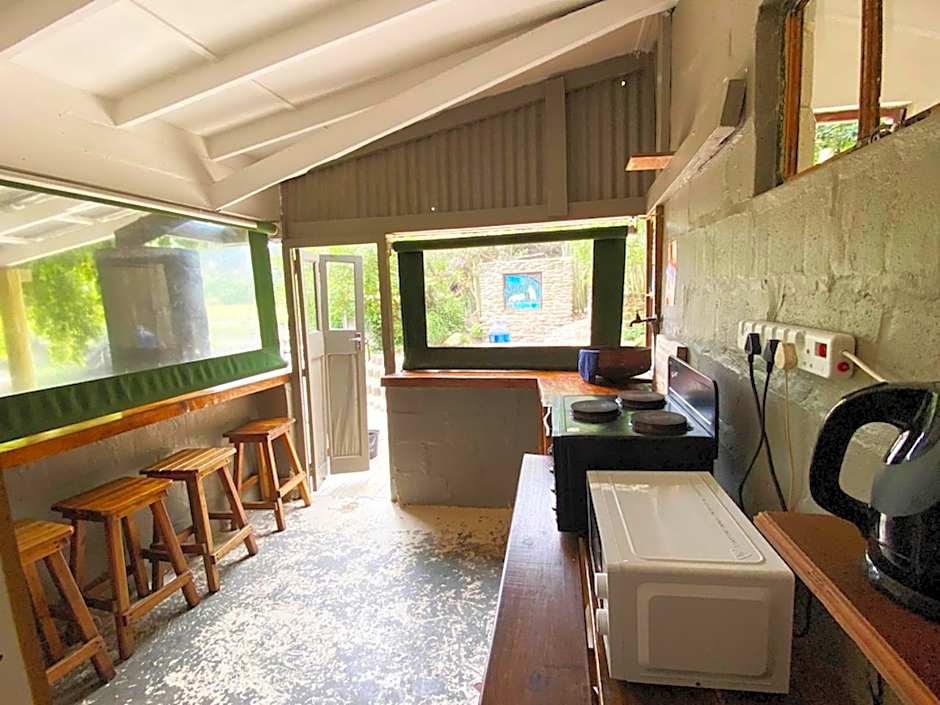 The Riverdeck Accommodation and Backpackers