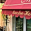 Maestro Hotel