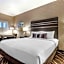 Best Western Plus Park Place Inn - Mini Suites