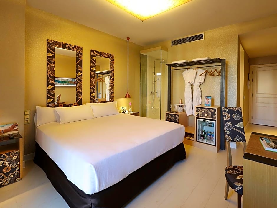 Axel Hotel Barcelona - Adults Only