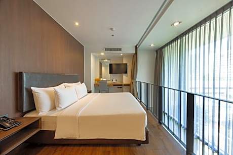 One Bedroom Duplex Suite