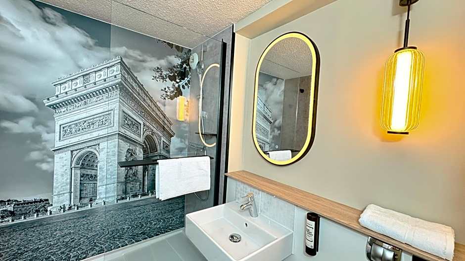 Campanile Epinay Sur Orge Hotel