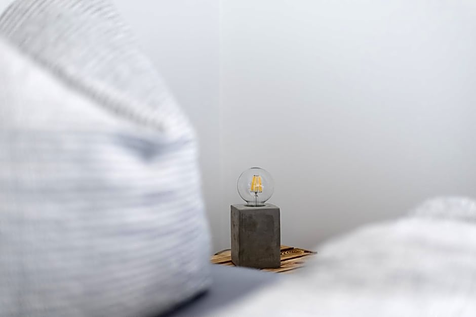 Apartments am Neuen Theater - Altstadt - Zentral - Küche - Wifi - Powered by Ko-Living