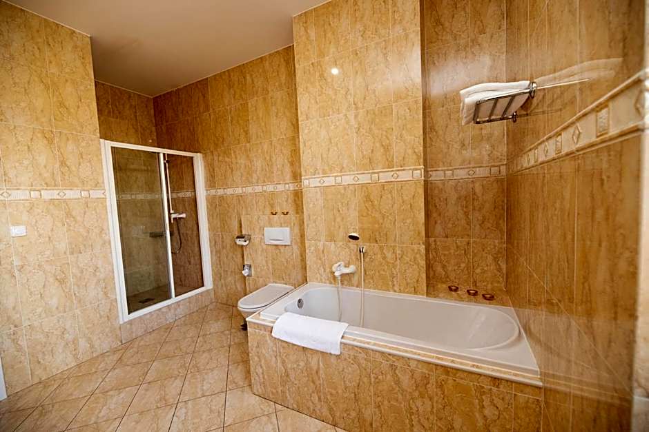 ROMANTIK HOTEL ELEONORA