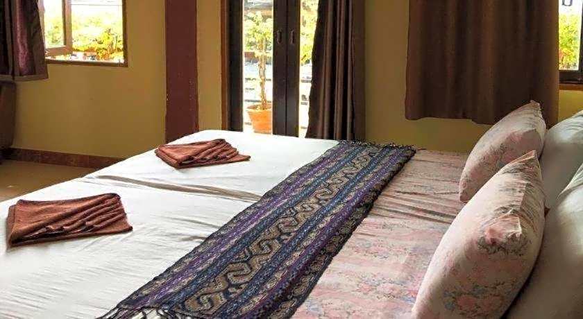 Sritrang Hotel
