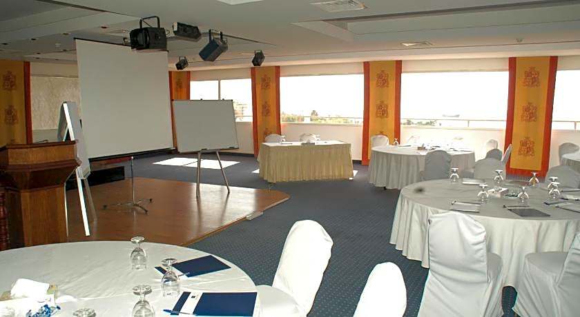 Mina Hotel