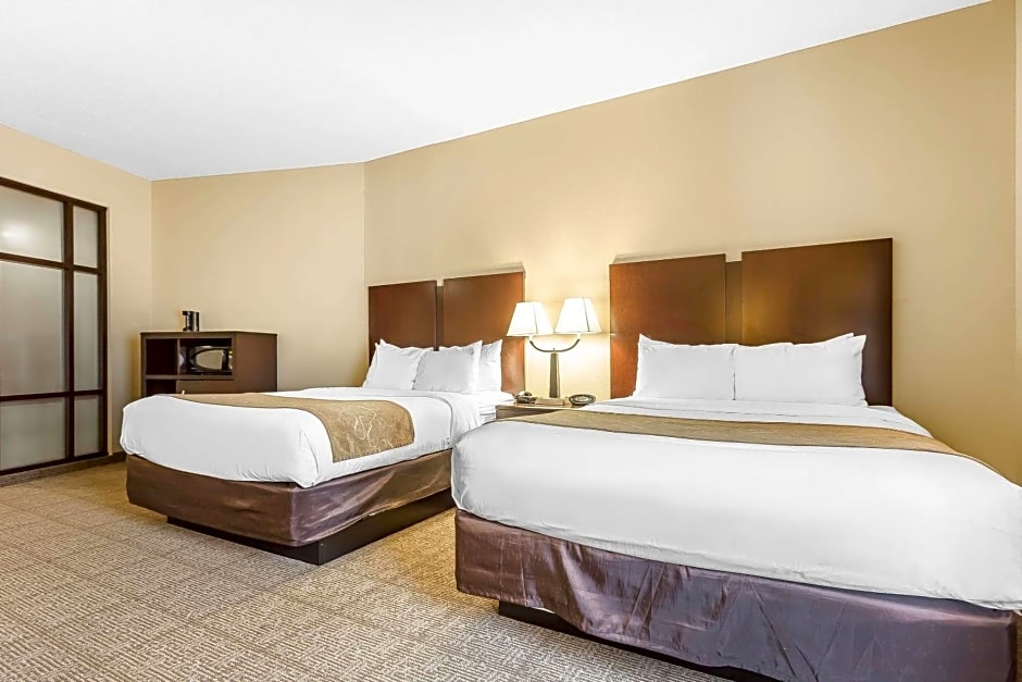 Comfort Suites Charleston West Ashley