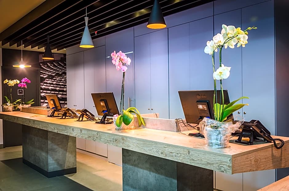Ibis Porto Alegre Assis Brasil
