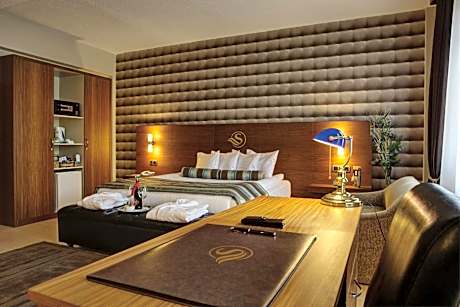 Susuzlu Atlantis Hotel