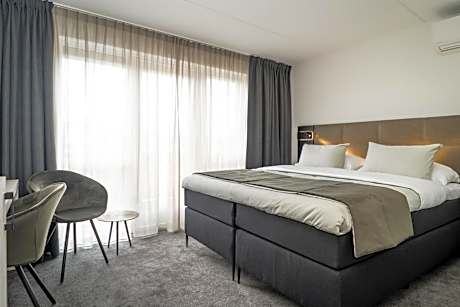 Deluxe Room with balcony