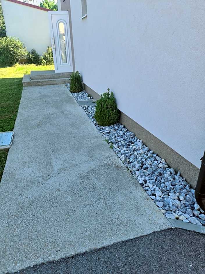 KE-TO Zagreb Airport Rooms