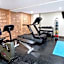 La Quinta Inn & Suites by Wyndham Oshawa