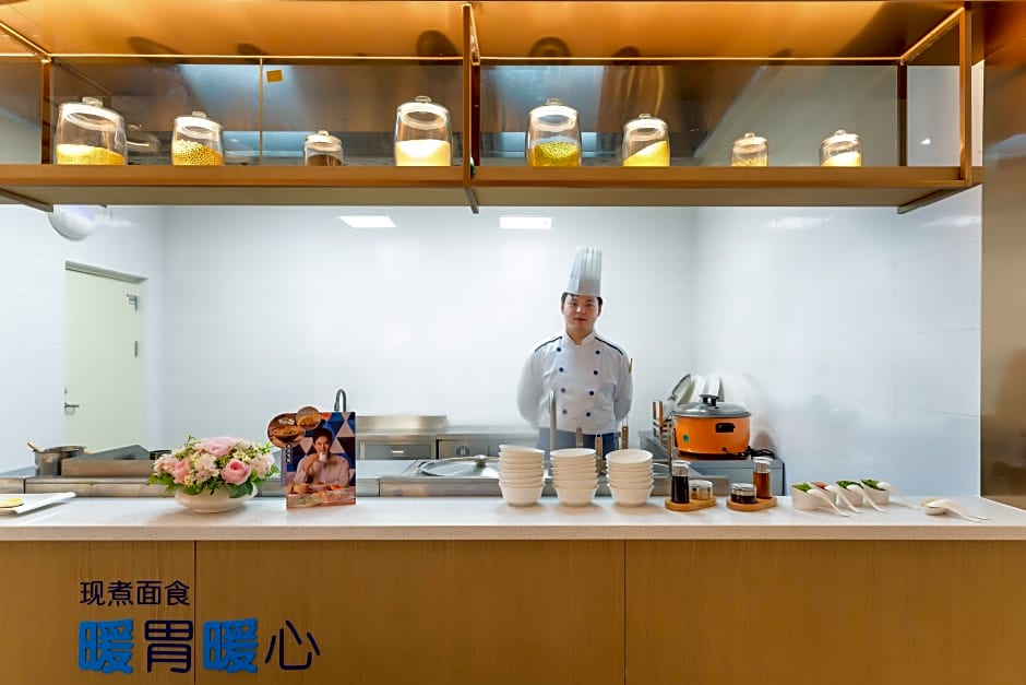 Holiday Inn Express Zhoukou Dancheng By IHG