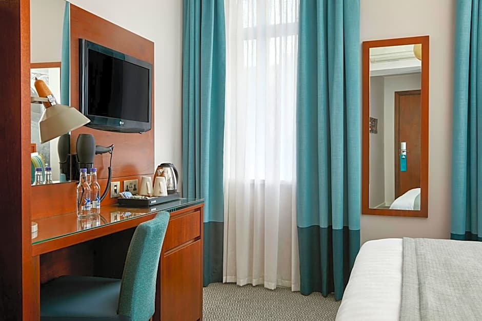 Seraphine Hammersmith Hotel