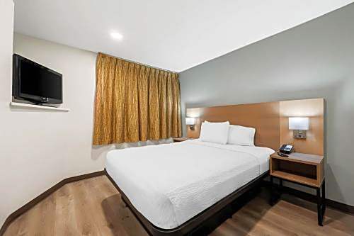 MainStay Suites Raleigh North