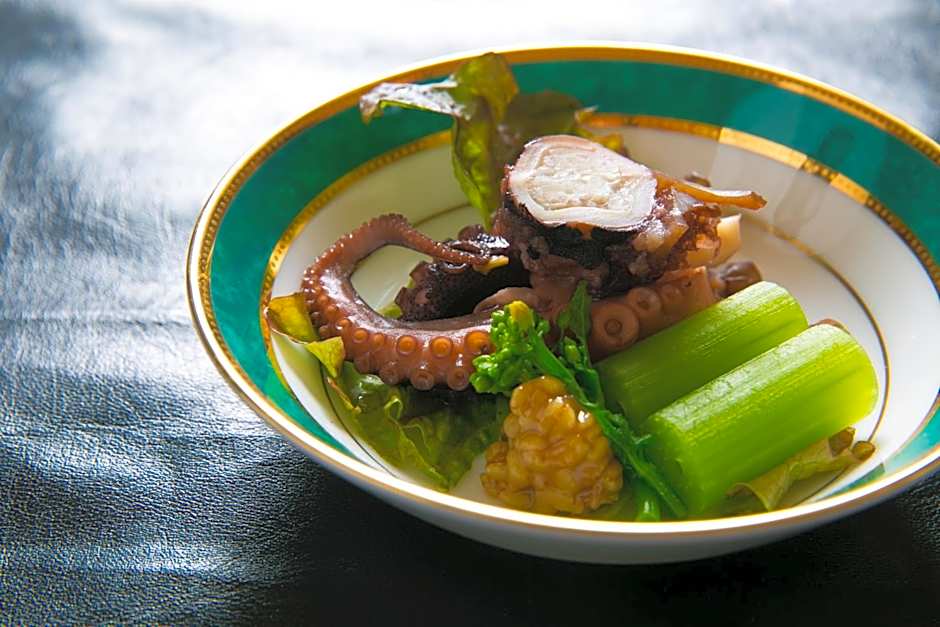 Ryokan Sennari (13 years or older)