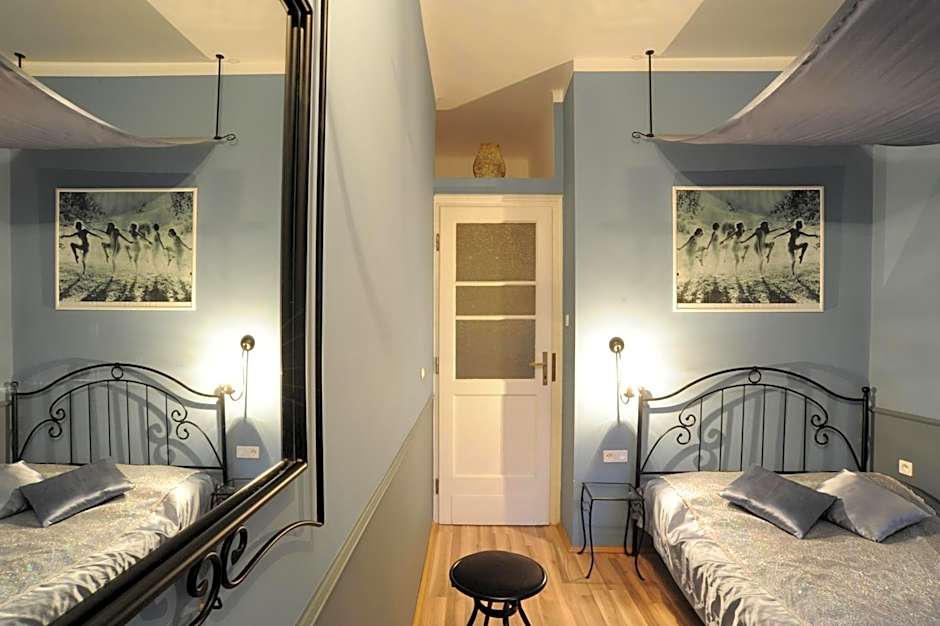 Hostel Deco