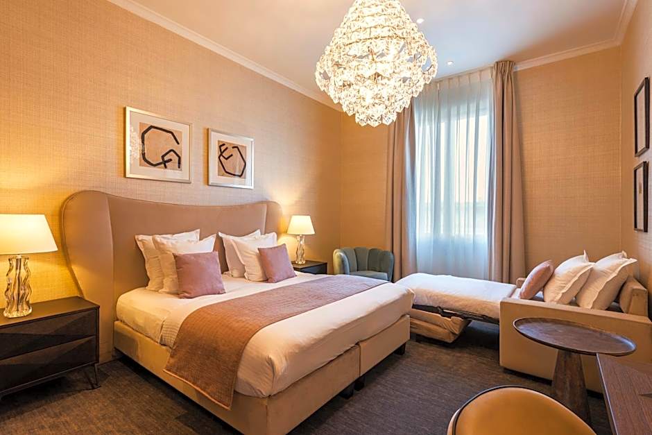 Dukes' Arches Brugge Adults only