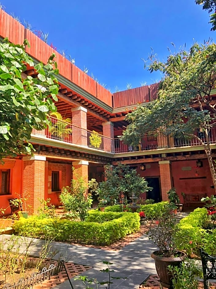 Hotel Siglo XVII Art Gallery