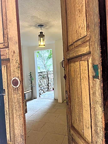 Departamento en planta baja con patio, dos habitaciones con dos ba¿os completos sala y cocina integral Vistas desde la azotea de