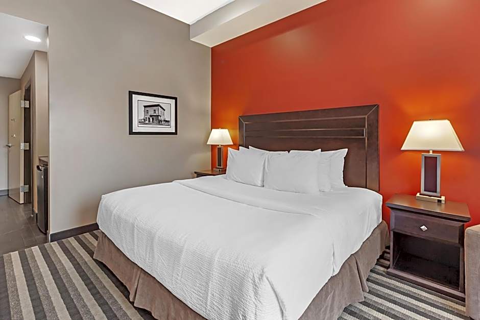 Best Western Plus Meridian Hotel
