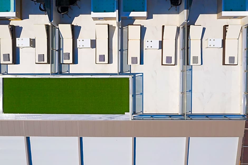 Sea Level Hotel - Adults Only 16 plus