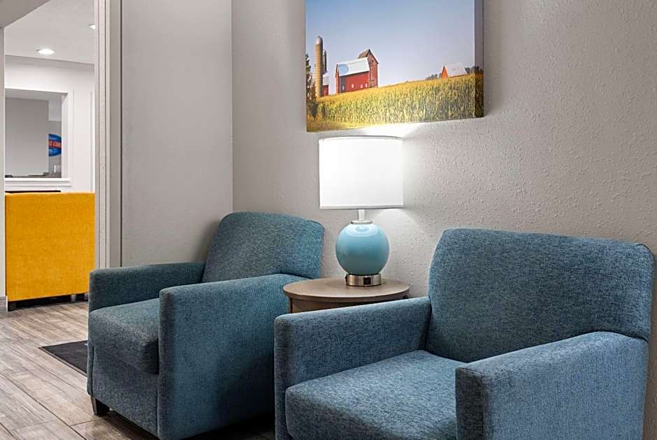 Baymont by Wyndham Davenport