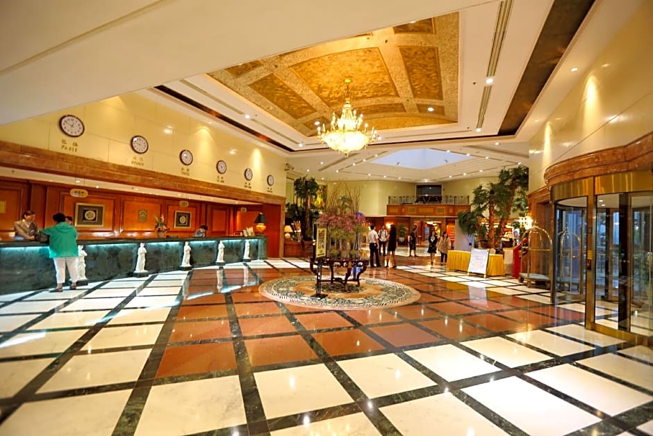 Qingdao Huiquan Dynasty Hotel