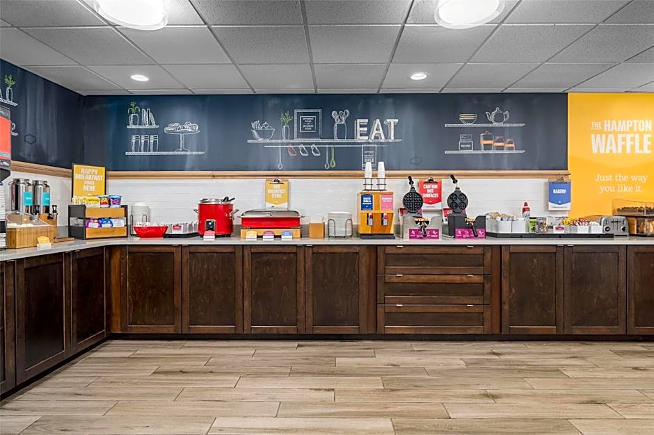 Hampton Inn By Hilton Altoona