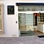 Topcity Hostel & Suites