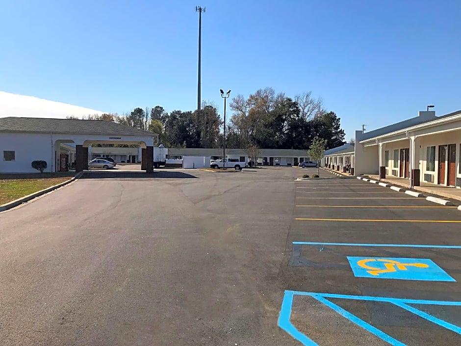 Americas Best Value Inn & Suites Sumter