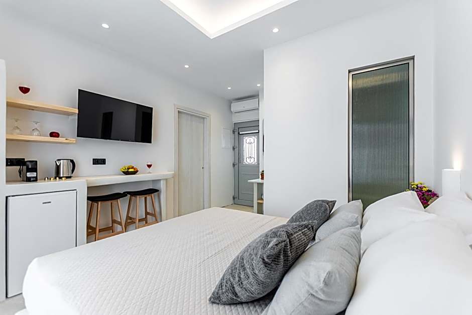 Adama's Suites Naxos