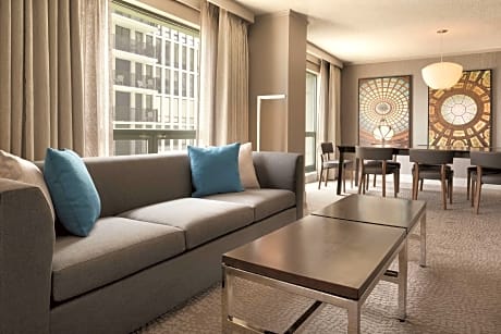 1 King Bed Conference Suite